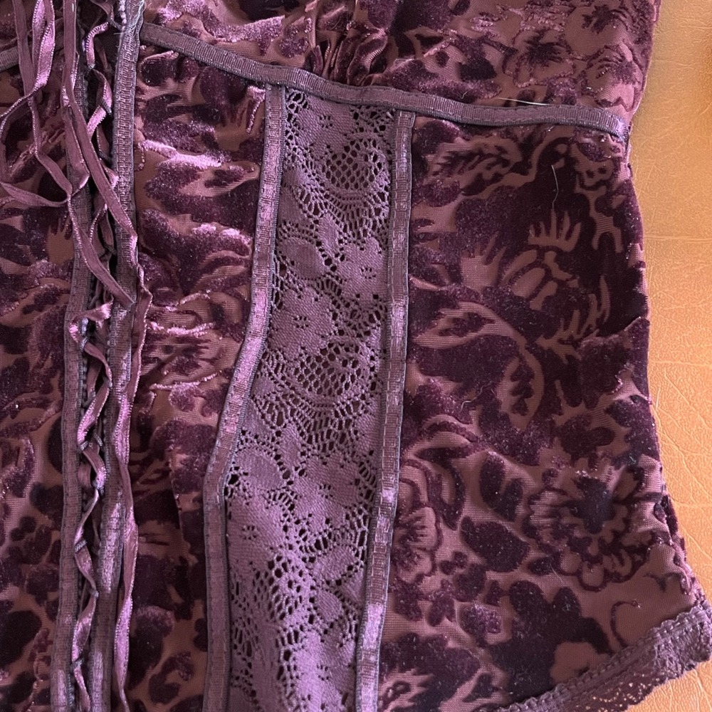 Express Velvet Burnout Corset Lace Cami Top Plum Y2K Size Small - Picture 11 of 13